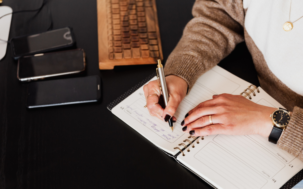 création de carnets guidés